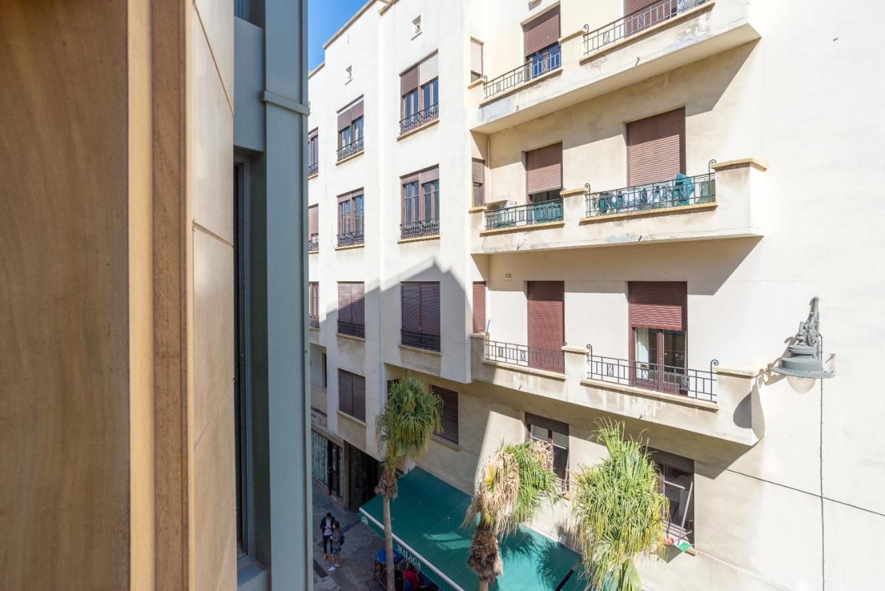 Plaza Uncibay Apartment Malaga Exterior photo