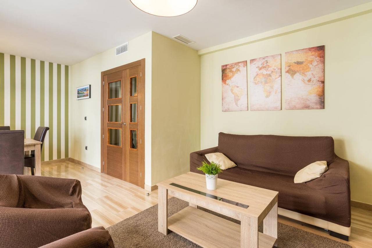 Plaza Uncibay Apartment Malaga Exterior photo